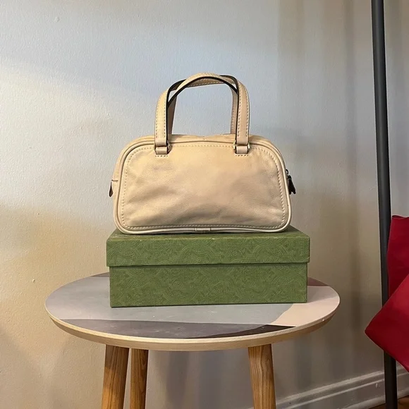 Vintage Loewe Nappa Leather Cream / Light Pink Mini Anagram Boston bag. - Picture 12 of 13